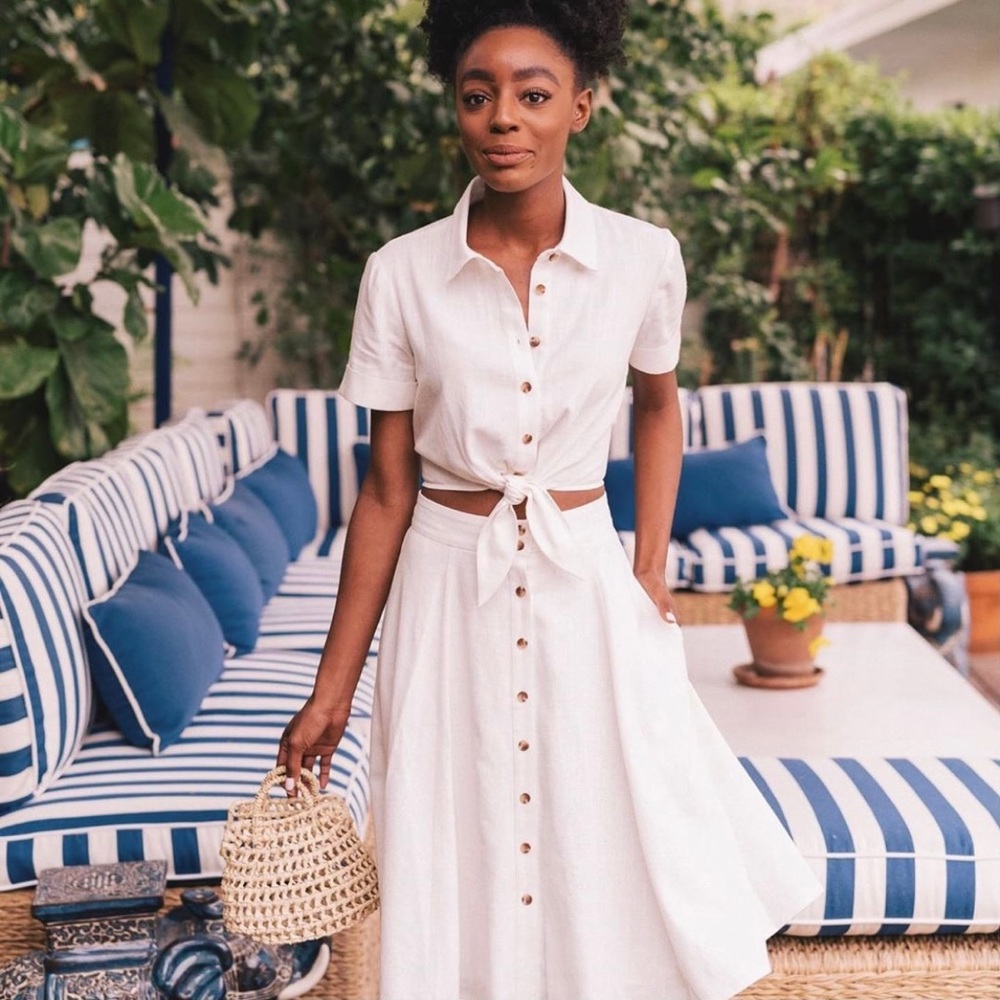 Gal Meets Glam Scout Set white linen skirt and top
